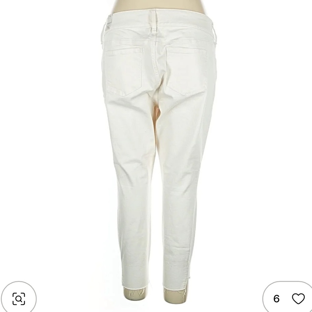 Torrid Super Soft White Jeggings - Picture 2 of 7
